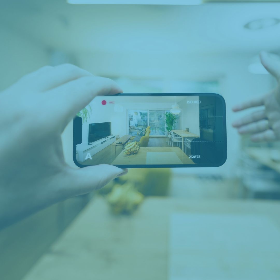 Skip the Slide Deck: How to Build a Virtual Sales Room That Closes Deals